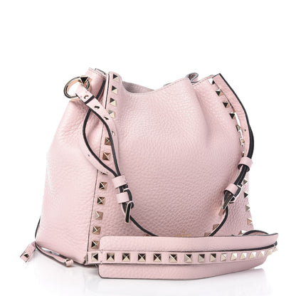 Valentino Garavani Grained Calfskin Rockstud Bucket Bag Light Pink 3 of 8