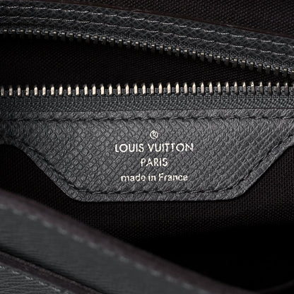 Louis Vuitton Taiga Roman PM Messenger Glacier 5 of 11