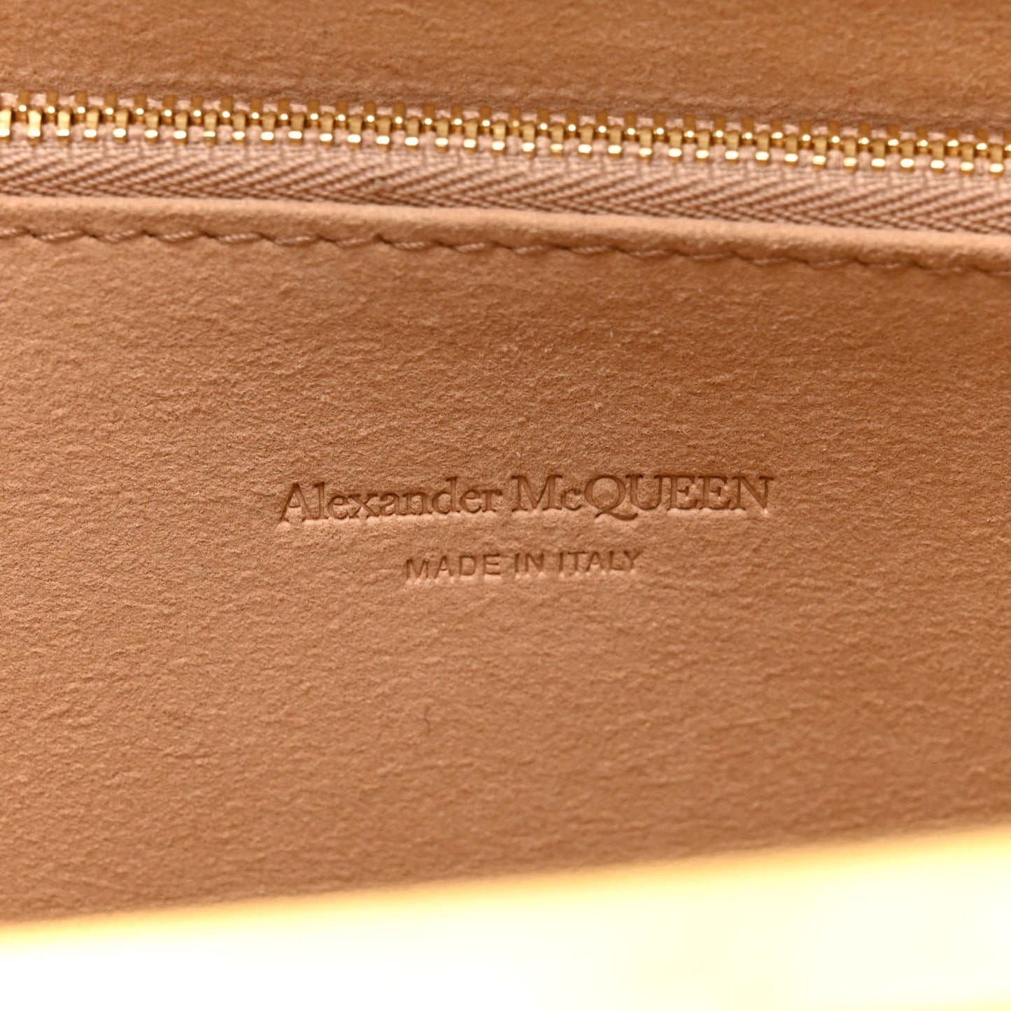 Calfskin Crocodile Embossed Knuckle Flat Clutch Black Gold