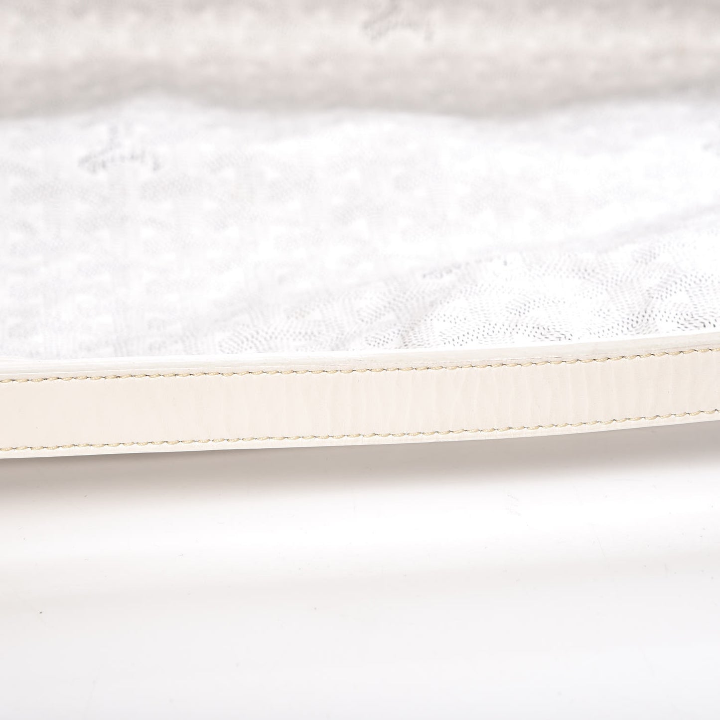 Goyardine Fidji Zip Hobo White