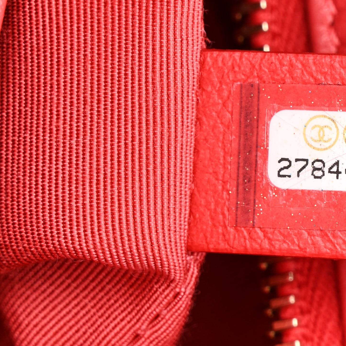 Aged Calfskin Quilted Small Gabrielle Hobo Red