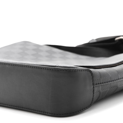 Louis Vuitton Damier Infini District Messenger Onyx 8 of 8