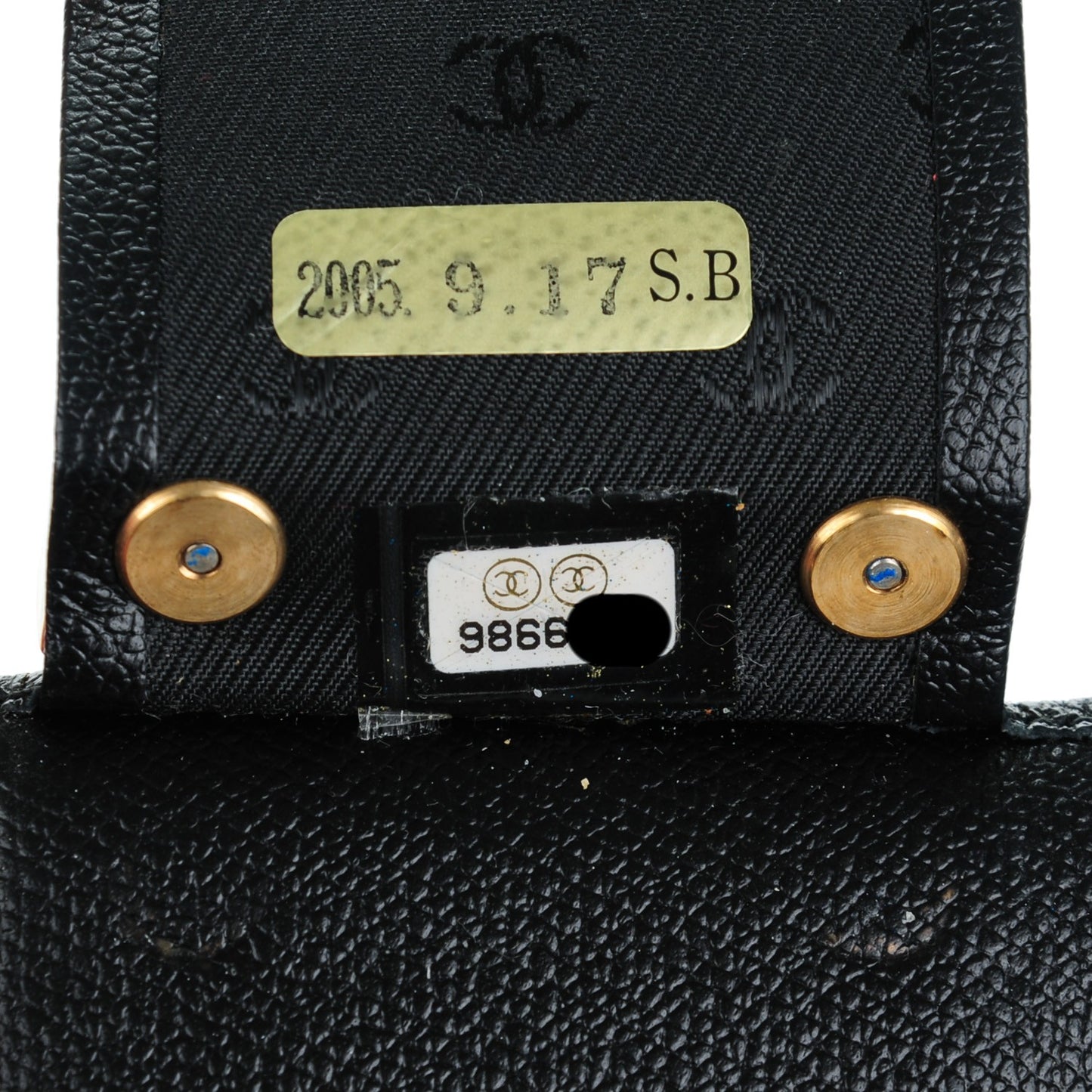 Grained Calfskin CC Button 6 Key Holder Black