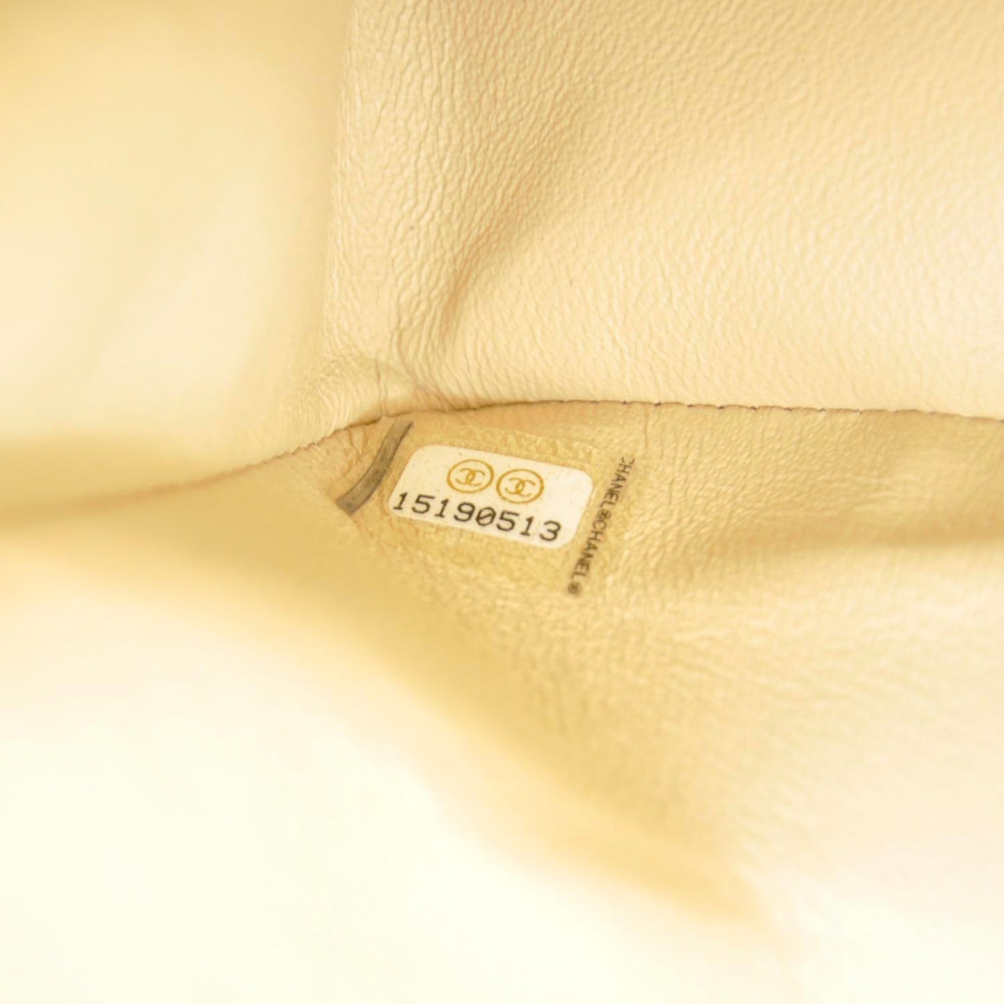 Caviar Quilted Medium Double Flap Beige Clair