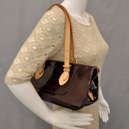 Louis Vuitton Vernis Rosewood Ave Amarante 2 of 7