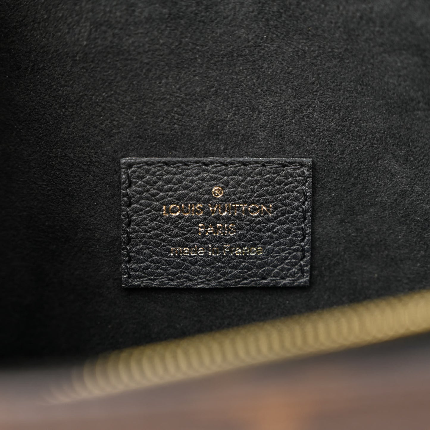 Monogram Victoire Black