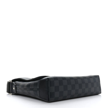 Louis Vuitton Damier Graphite District PM 5 of 9