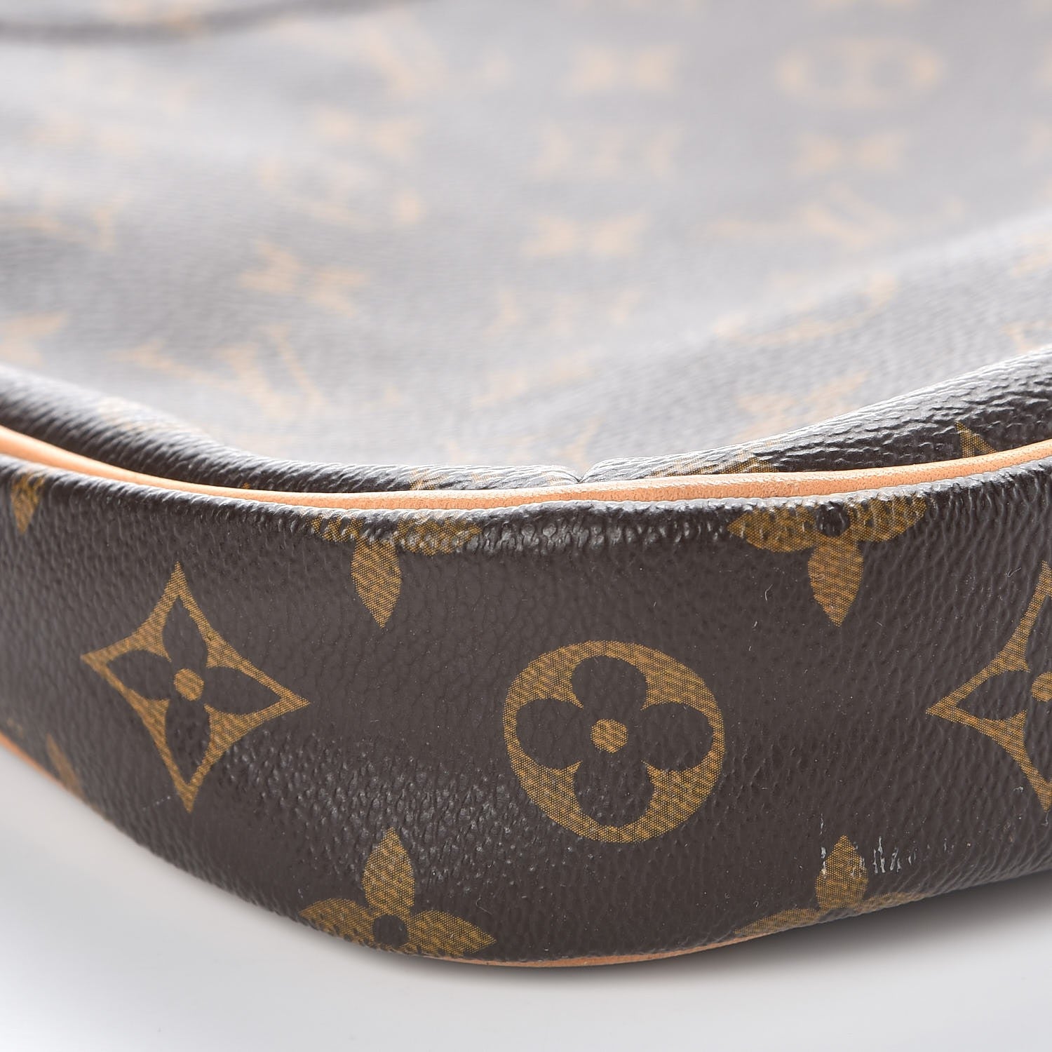 Louis Vuitton Monogram Odeon PM 16 of 17