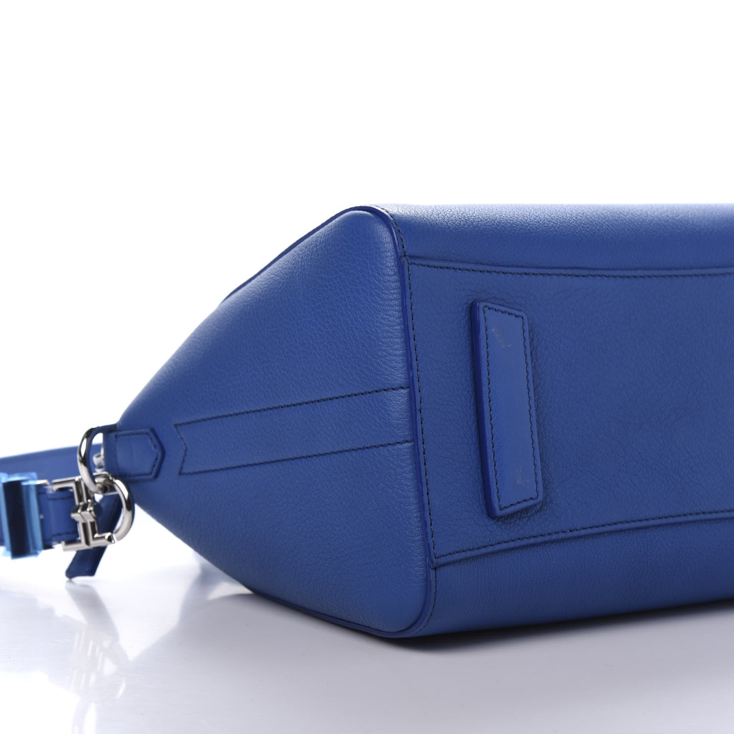 Givenchy Sugar Goatskin Small Antigona Blue 7 of 14