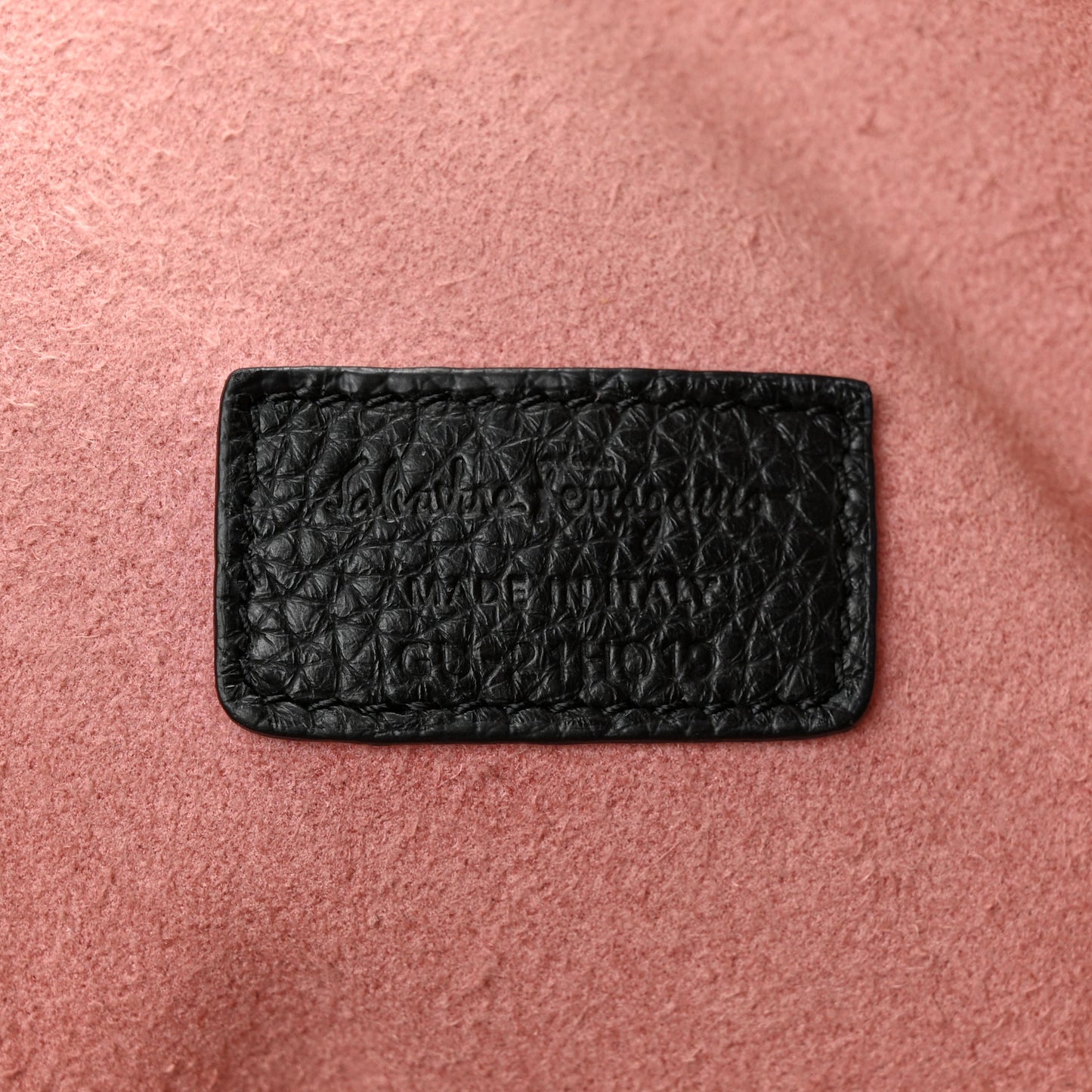 Grainy Calfskin Medium Gancini Tote Black