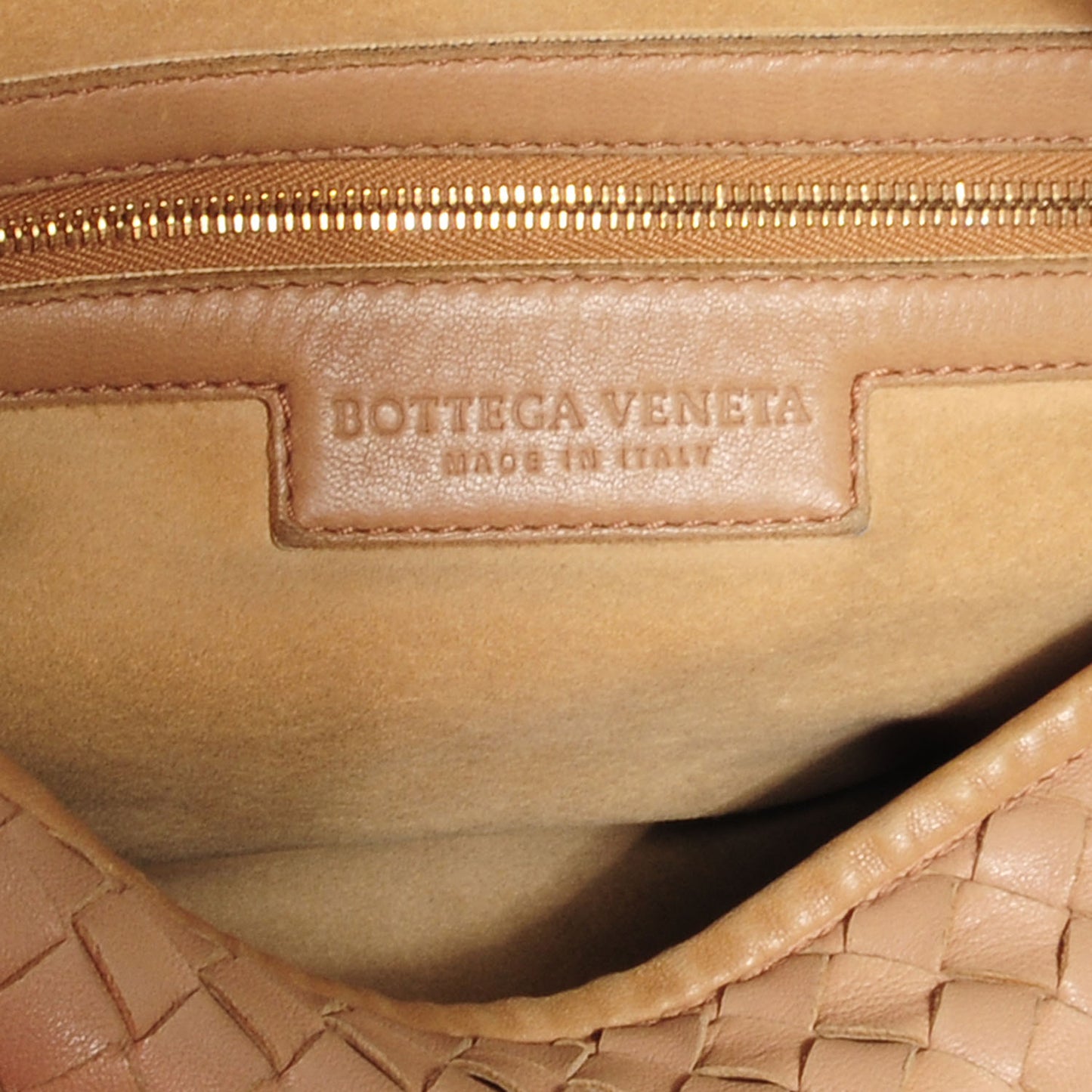Nappa Intrecciato Medium Veneta Hobo Camel