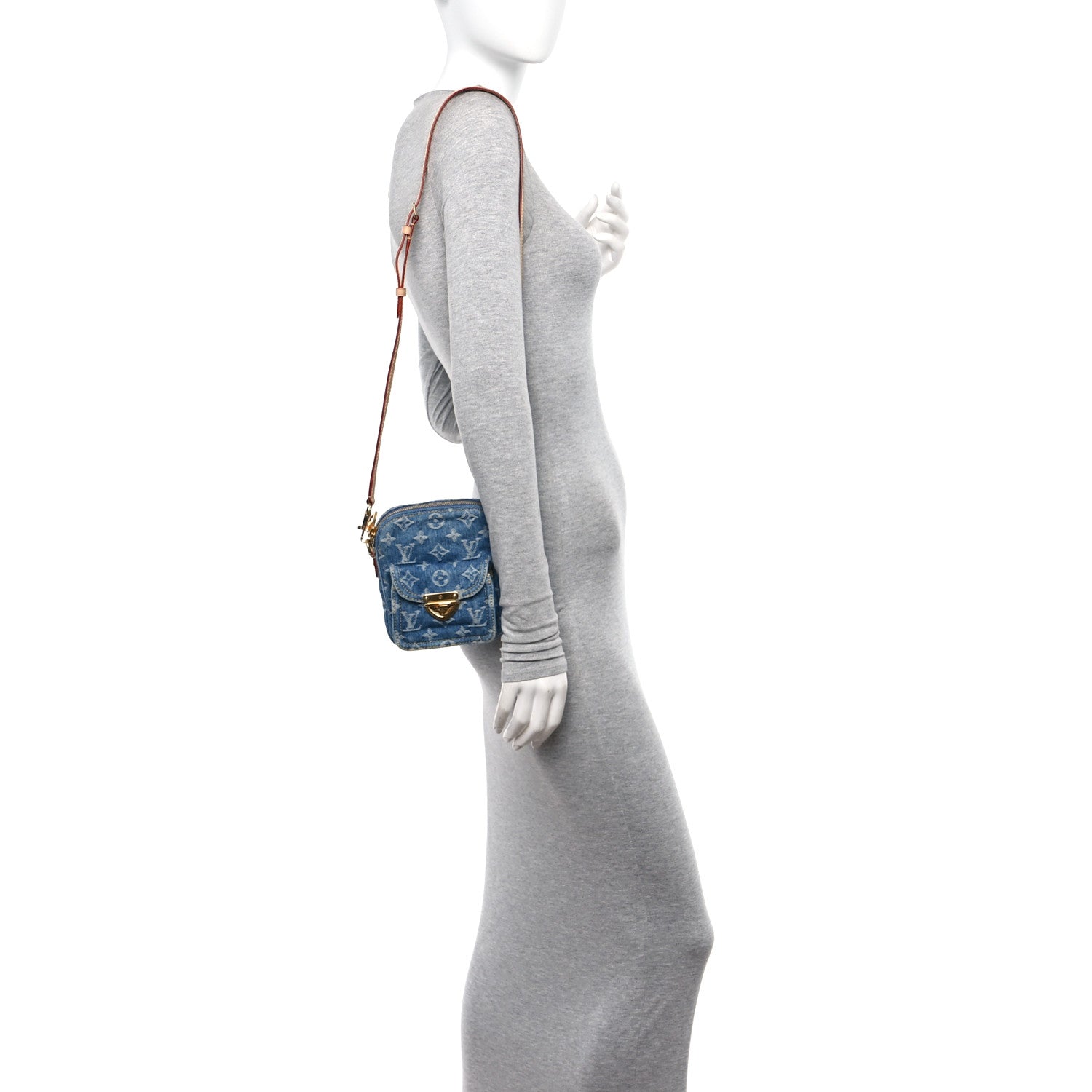 Louis Vuitton Denim Fairfax Pochette Blue 2 of 9