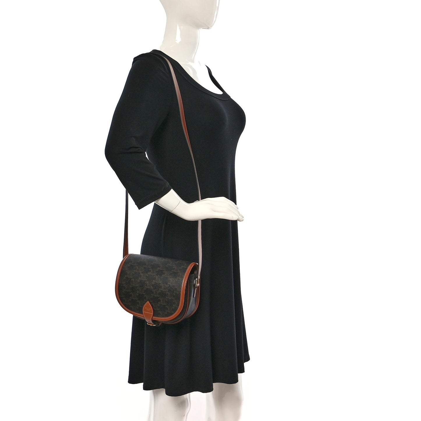 Triomphe Canvas Medium Folco Bag Tan