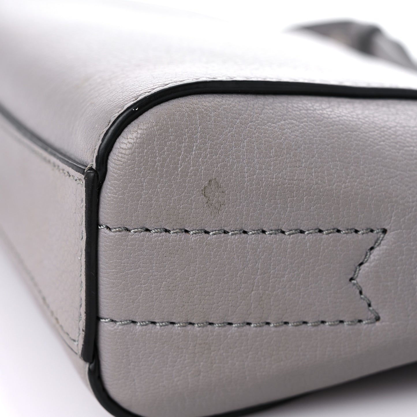 Sugar Goatskin Nano Antigona Pearl Grey