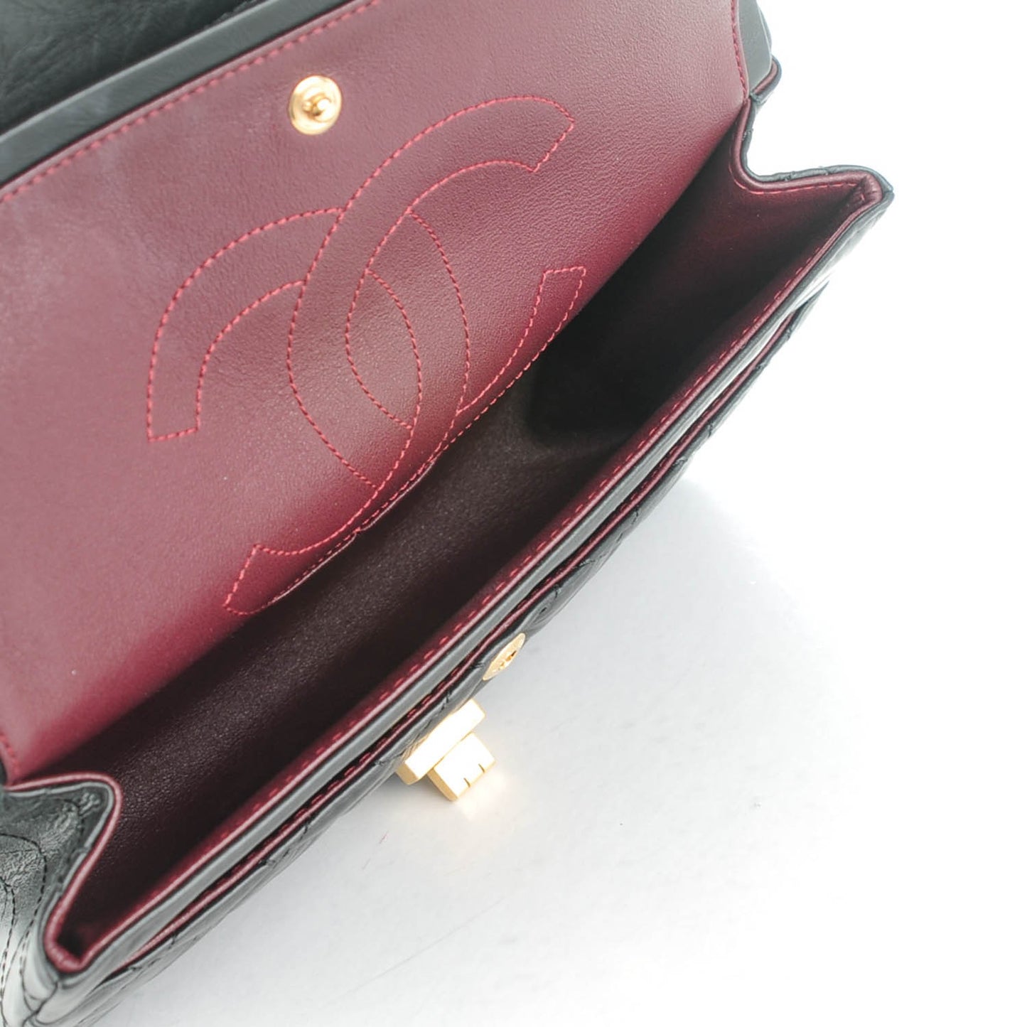 Aged Calfskin Quilted 2.55 Reissue 225 Flap Black