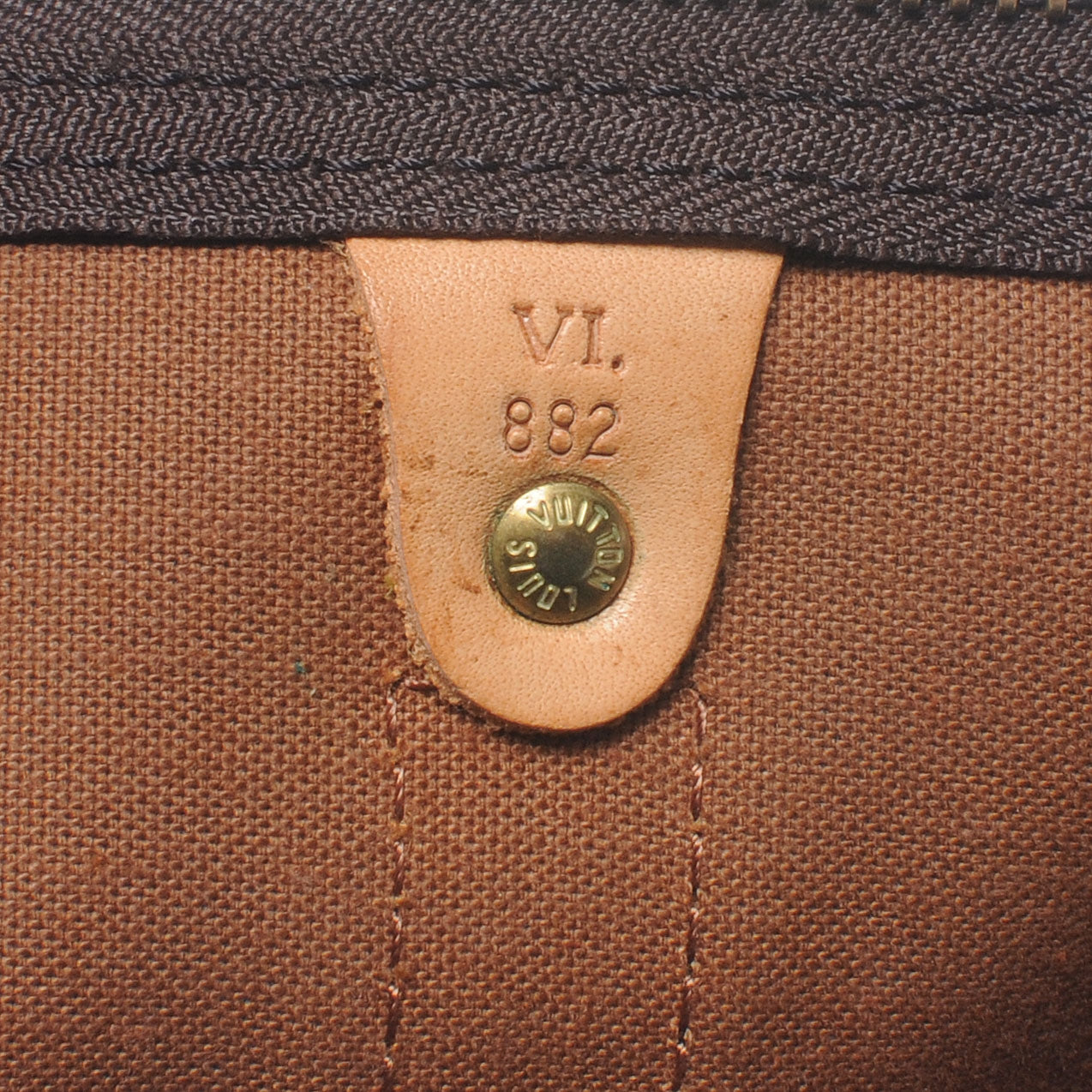 Louis Vuitton Monogram Keepall 50 Luggage 9 of 9
