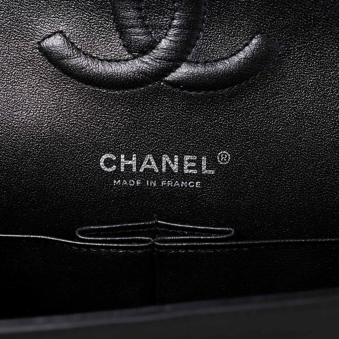 Metallic Patent Crumpled Calfskin Chevron Quilted Medium Double Flap So Black