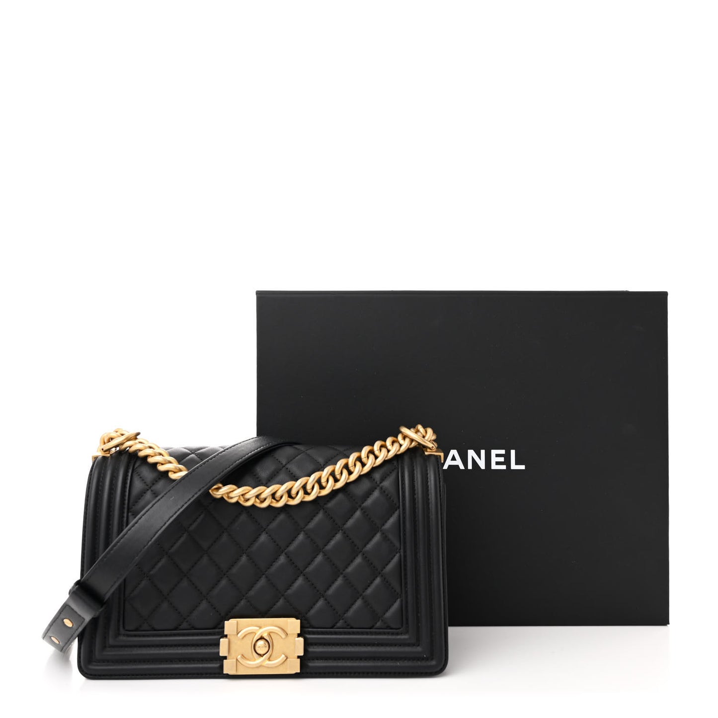 Lambskin Quilted Medium Boy Flap Black