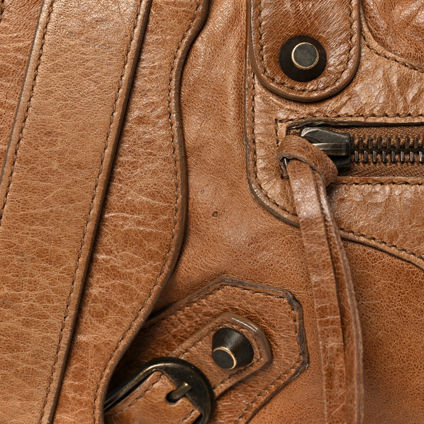 Chevre Classic Hardware First Camel