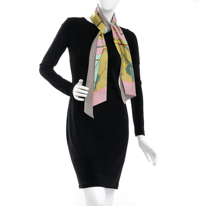 Hermes Silk Clic Clac Maxi Twilly Tilleul Viex Rose Aqua 2 of 5