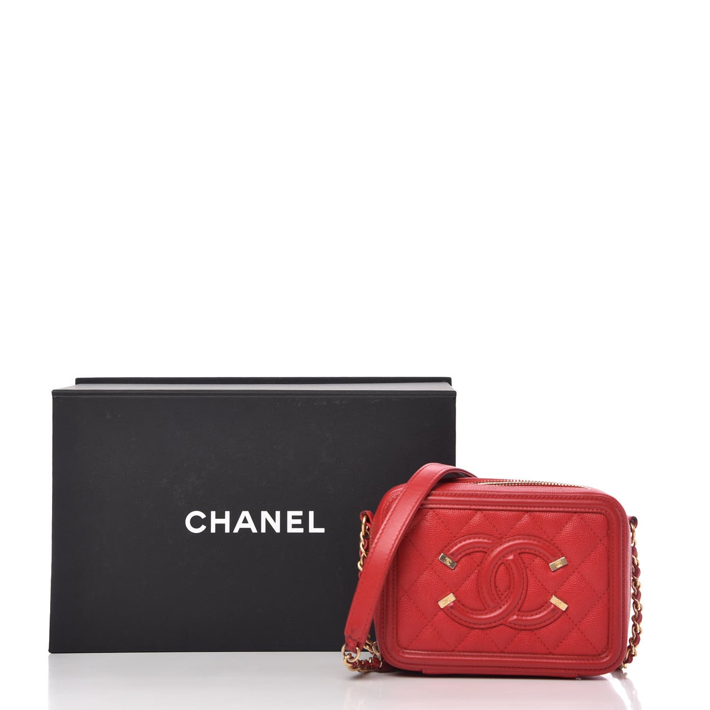 Caviar Quilted Filigree Vanity Clutch With Chain Red