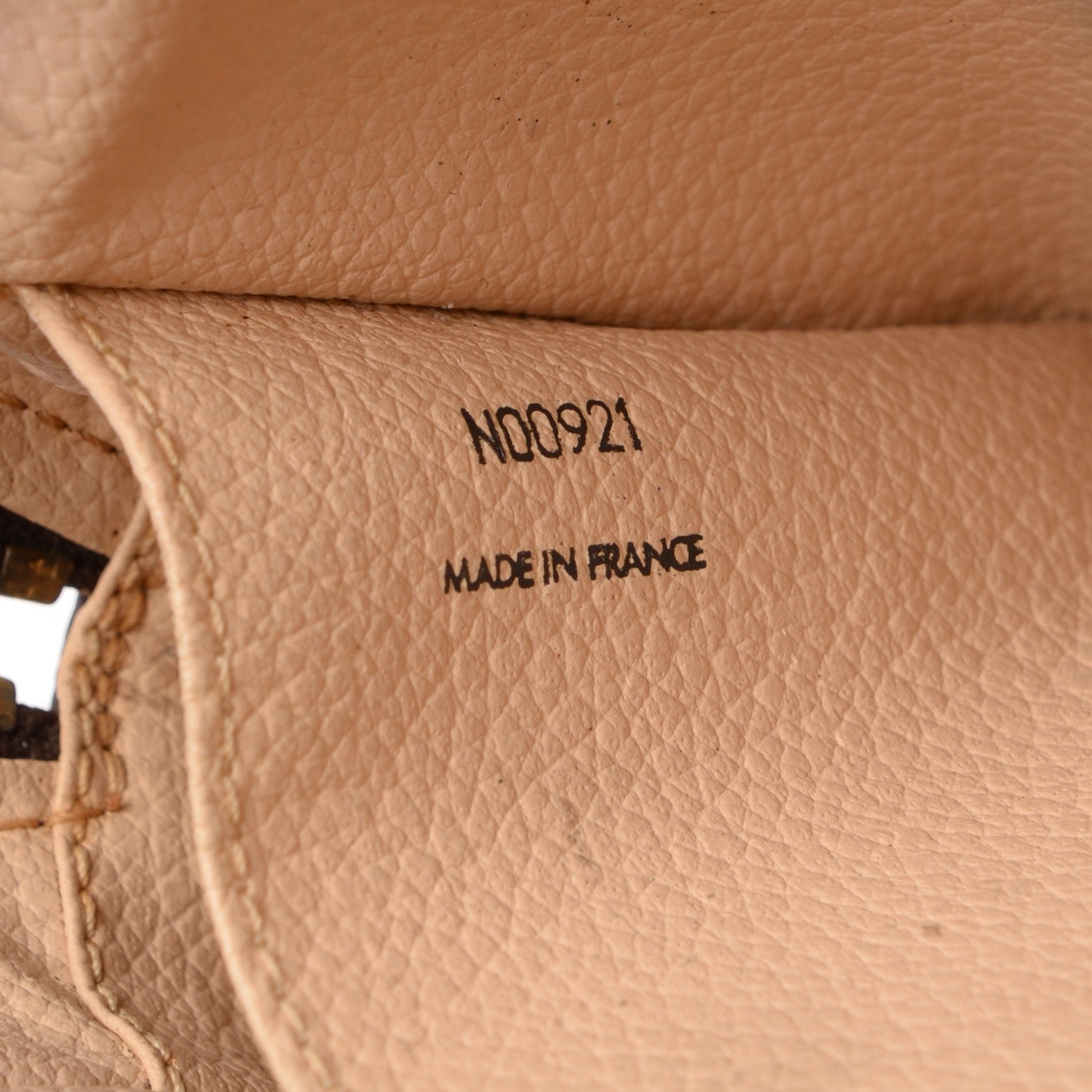 Louis Vuitton Monogram Trousse Toilette 28 9 of 10