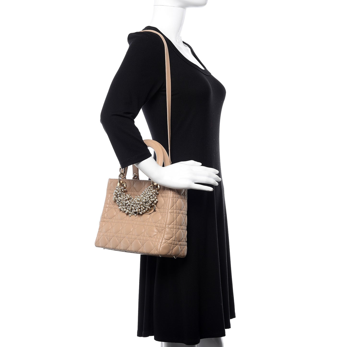 Lambskin Cannage Medium Lady Dior Beige