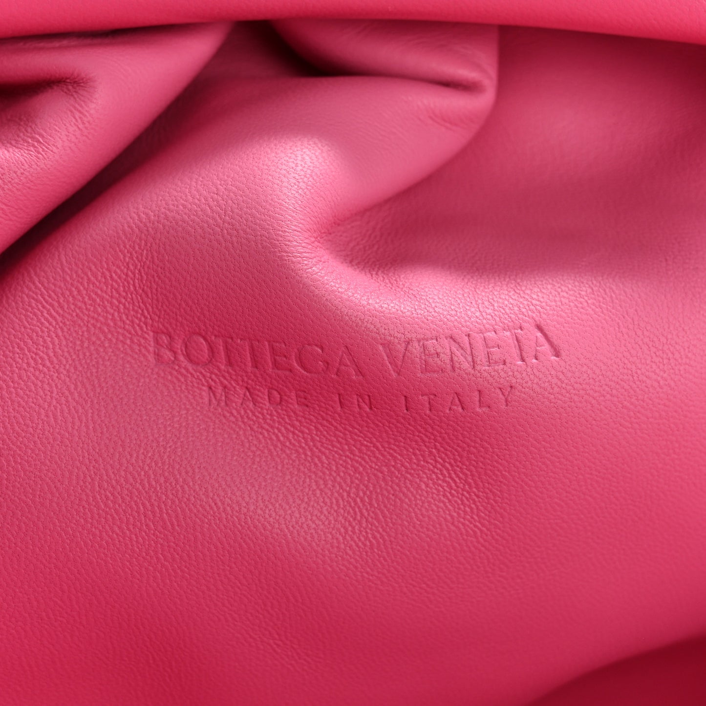 Nappa Maxi Intrecciato The Pouch Oversized Pink