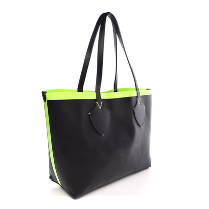 Burberry Canvas Mega Check The Giant Reversible Tote Black Neon Yellow 5 of 10