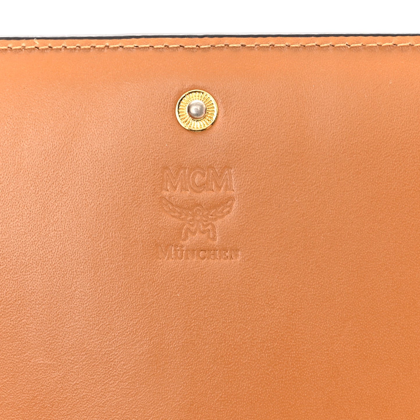 Visetos Studded Chain Wallet Cognac