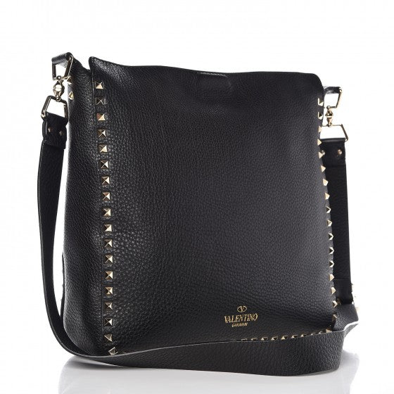 Pebbled Calfskin Large Rockstud Flip-Lock Messenger Bag Black