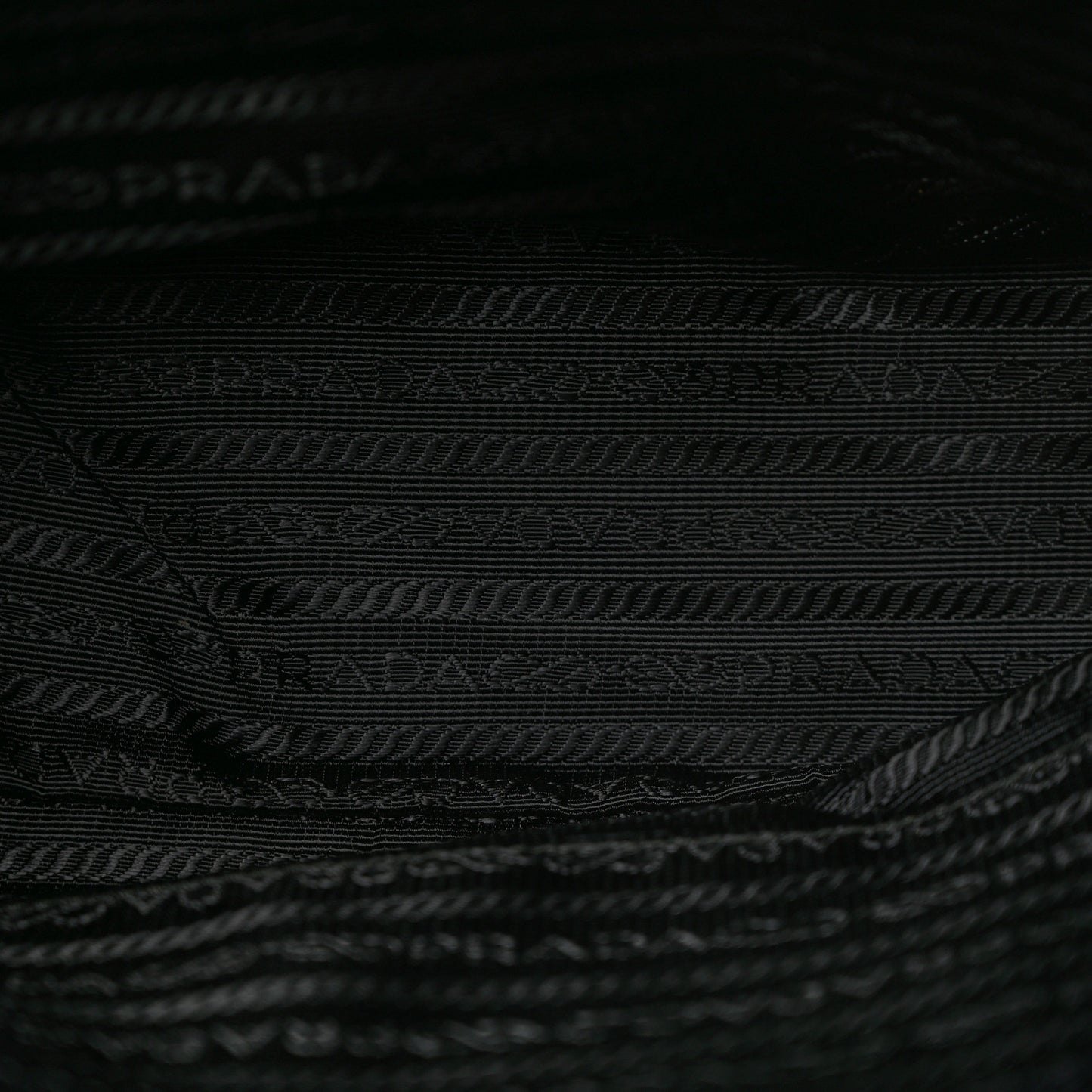 Tessuto Nylon Saffiano Bauletto Black