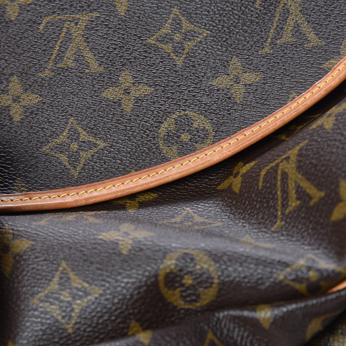 Monogram Saumur 35