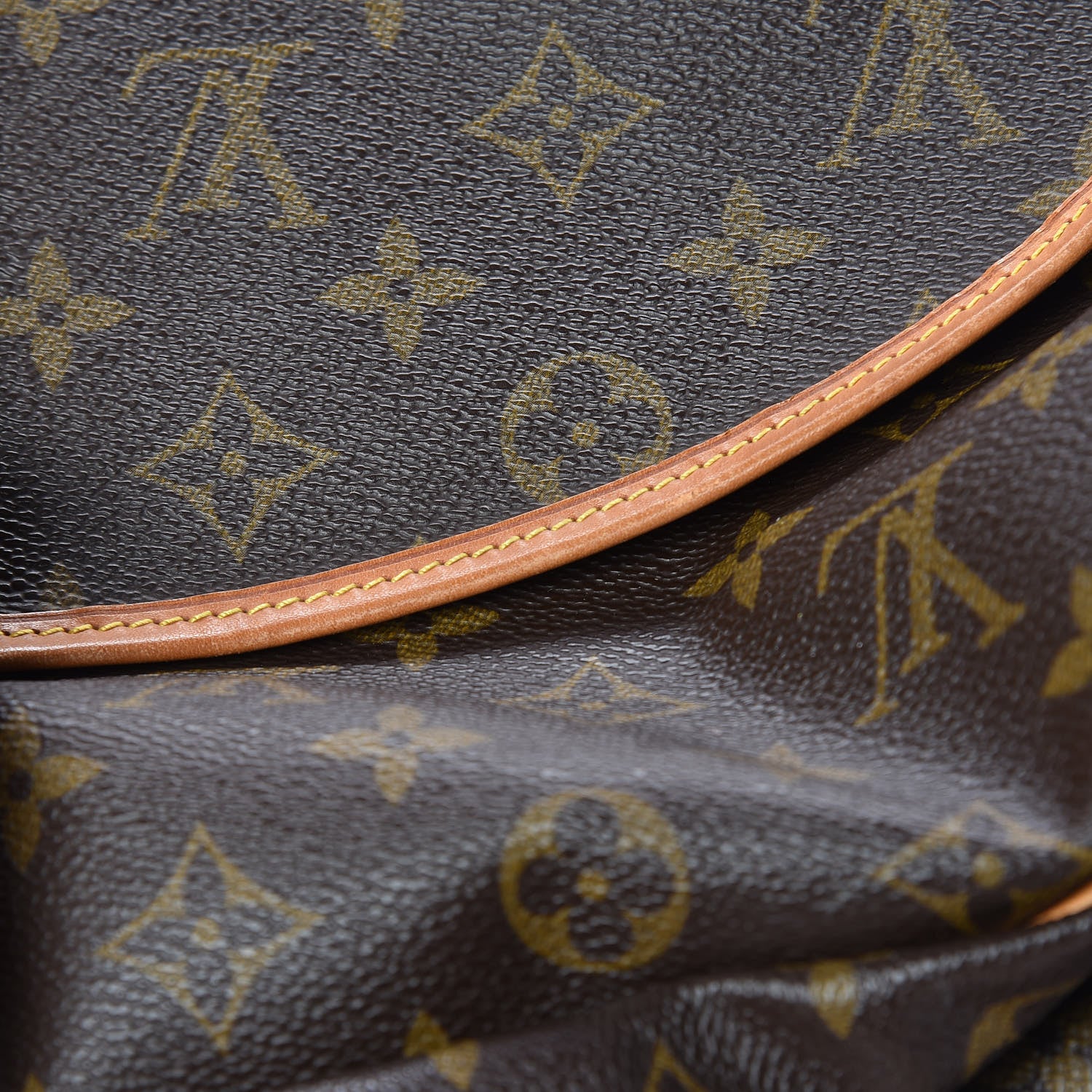 Louis Vuitton Monogram Saumur 35 17 of 21