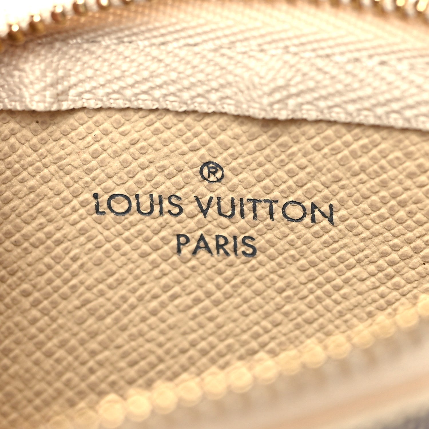 Louis Vuitton Damier Azur Key Pouch 6 of 9