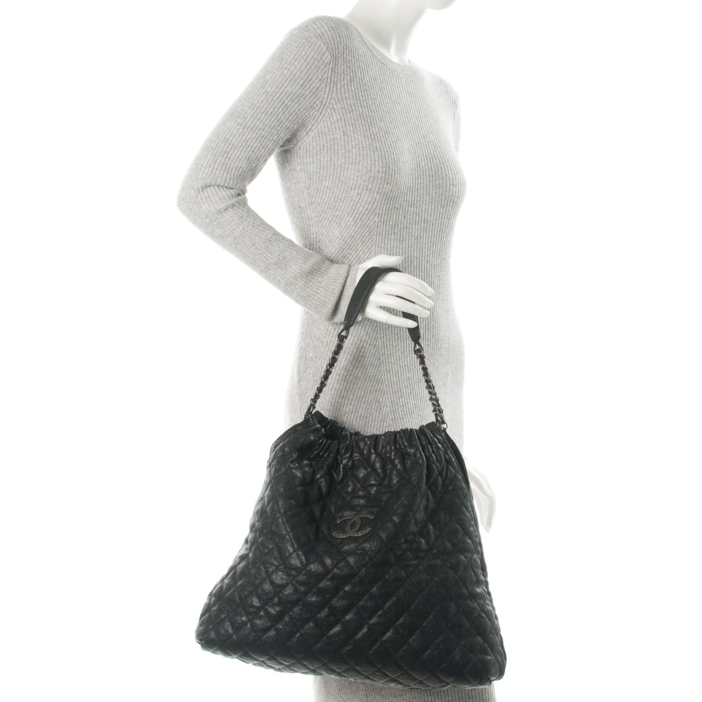 Distressed Glazed Caviar Quilted Large Elastic Tote Black