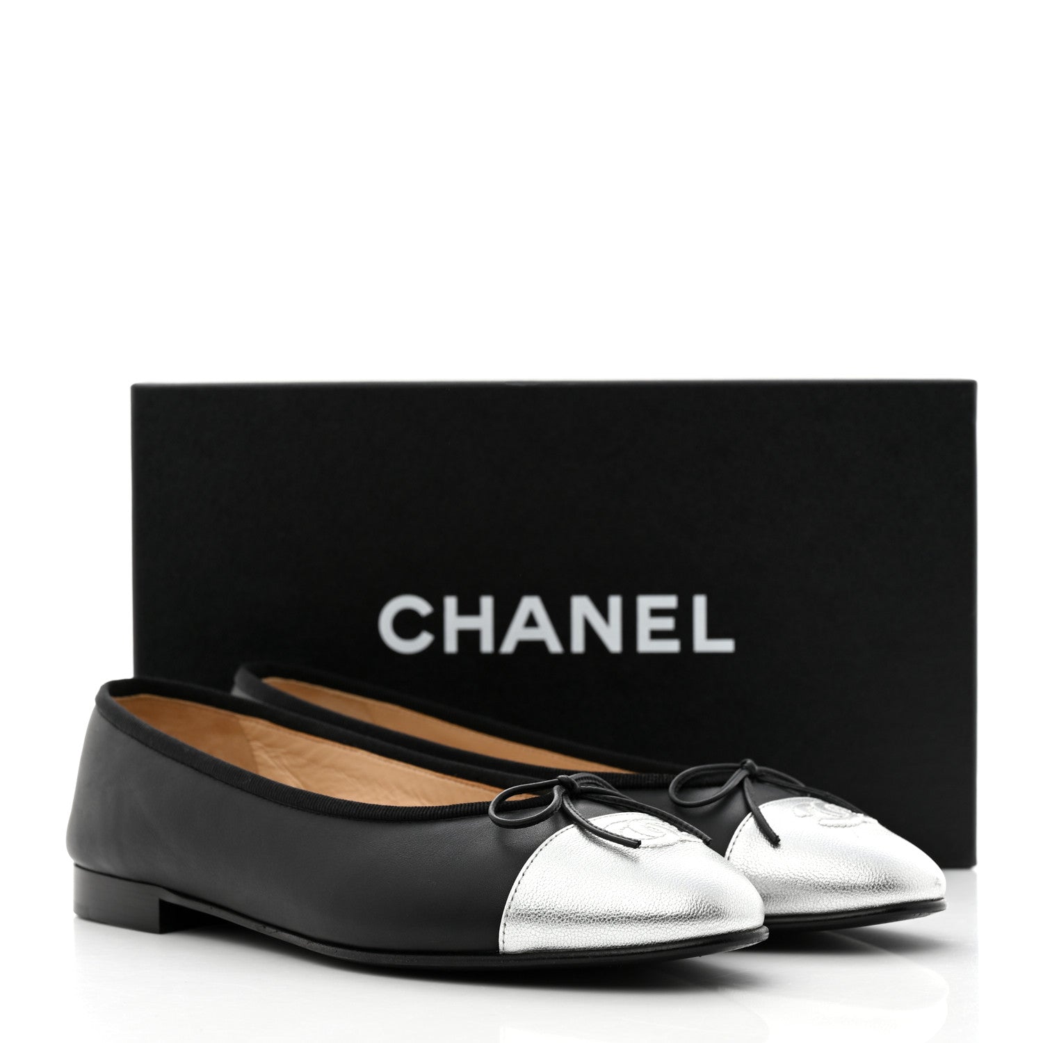 Chanel Calfskin Metallic Goatskin CC Cap Toe Ballerina Flats 39 Black Silver 9 of 9
