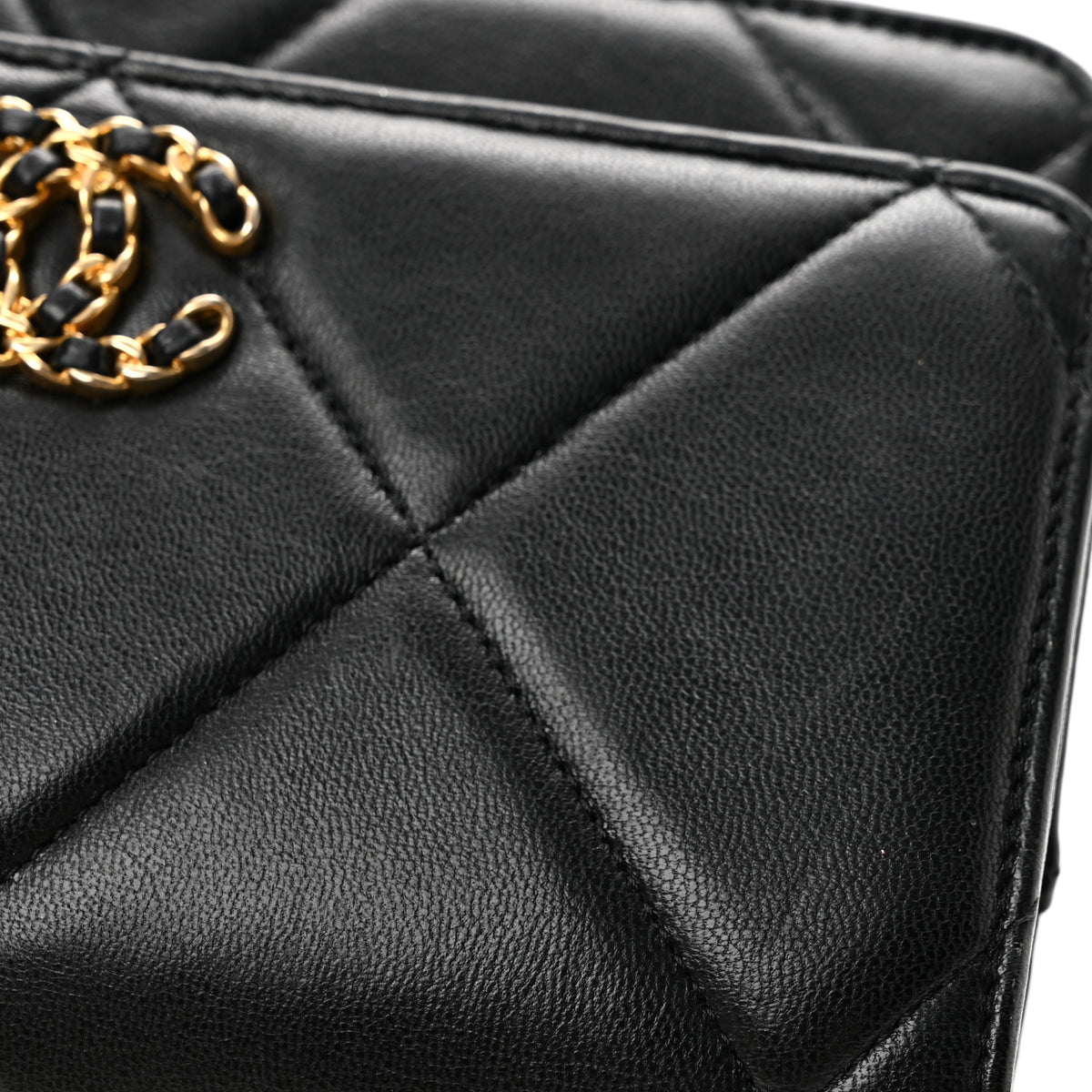 Lambskin Quilted Chanel 19 Wallet On Chain WOC Black