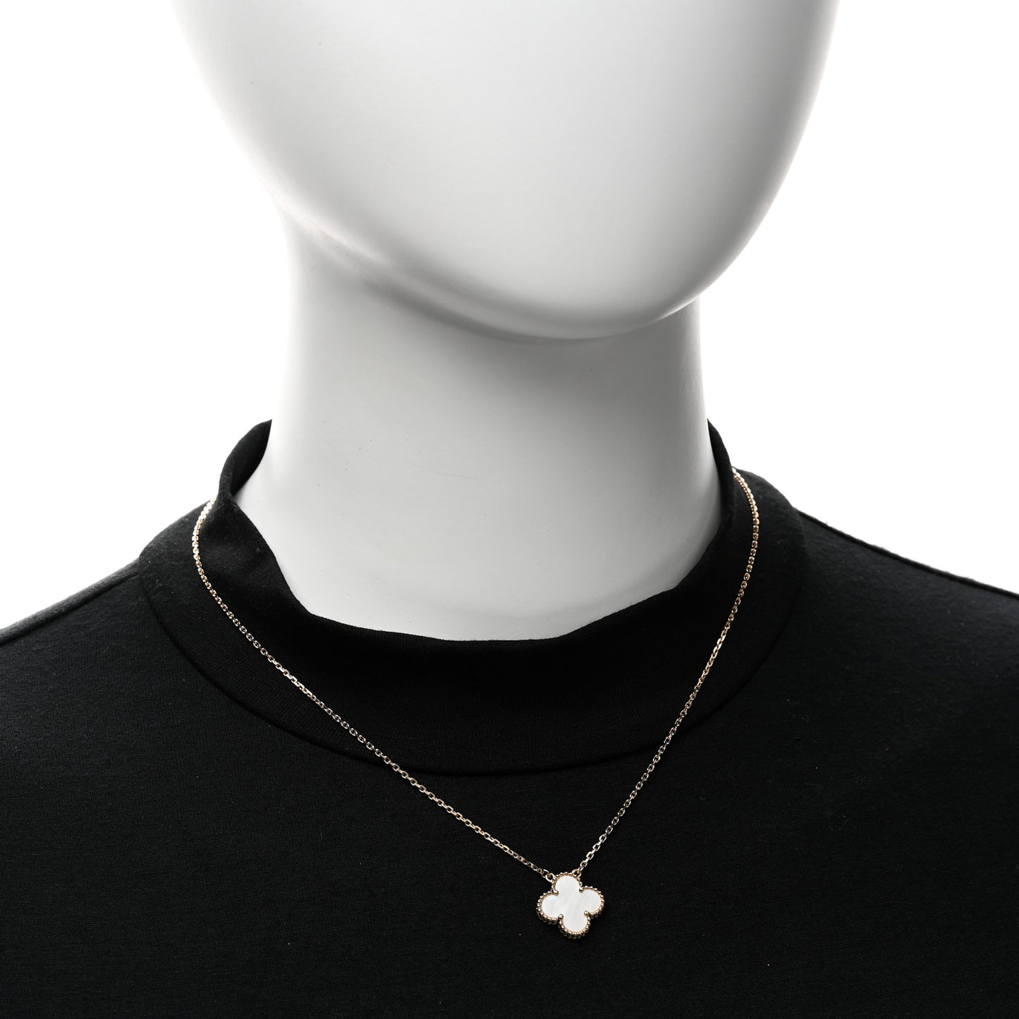 18K Yellow Gold Mother of Pearl Vintage Alhambra Pendant Necklace