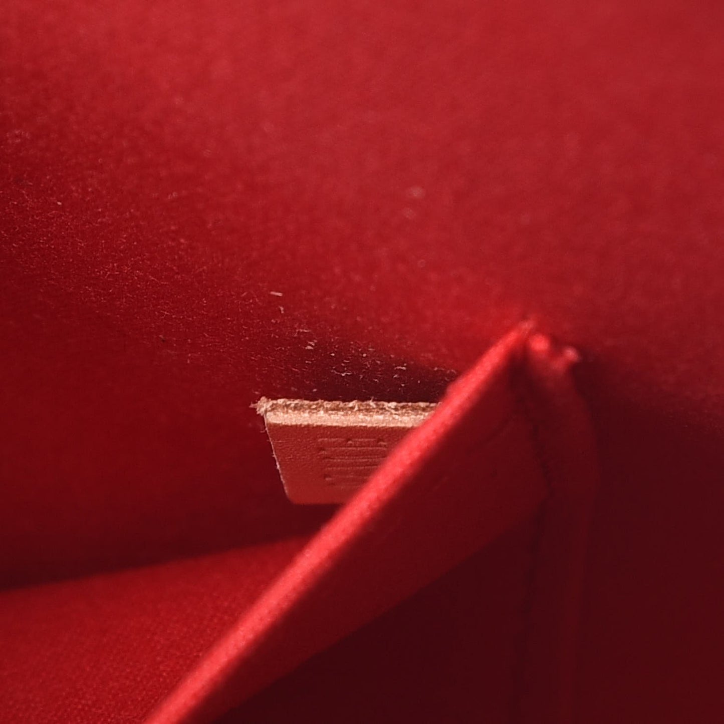 Vernis Alma BB Cherry