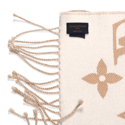 Louis Vuitton Wool Monogram LV Essential Scarf Beige 3 of 3