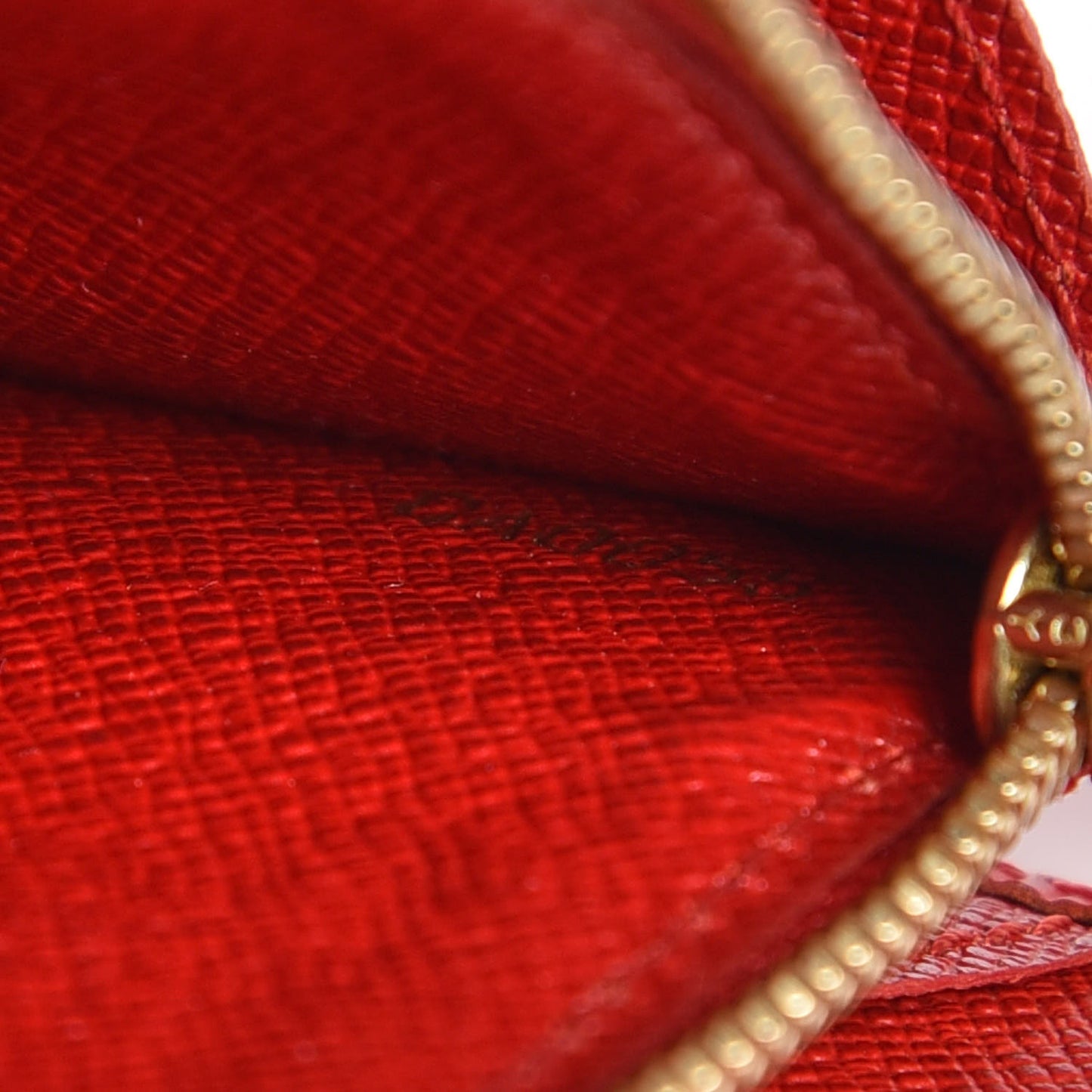 Epi Sarah Wallet Rouge