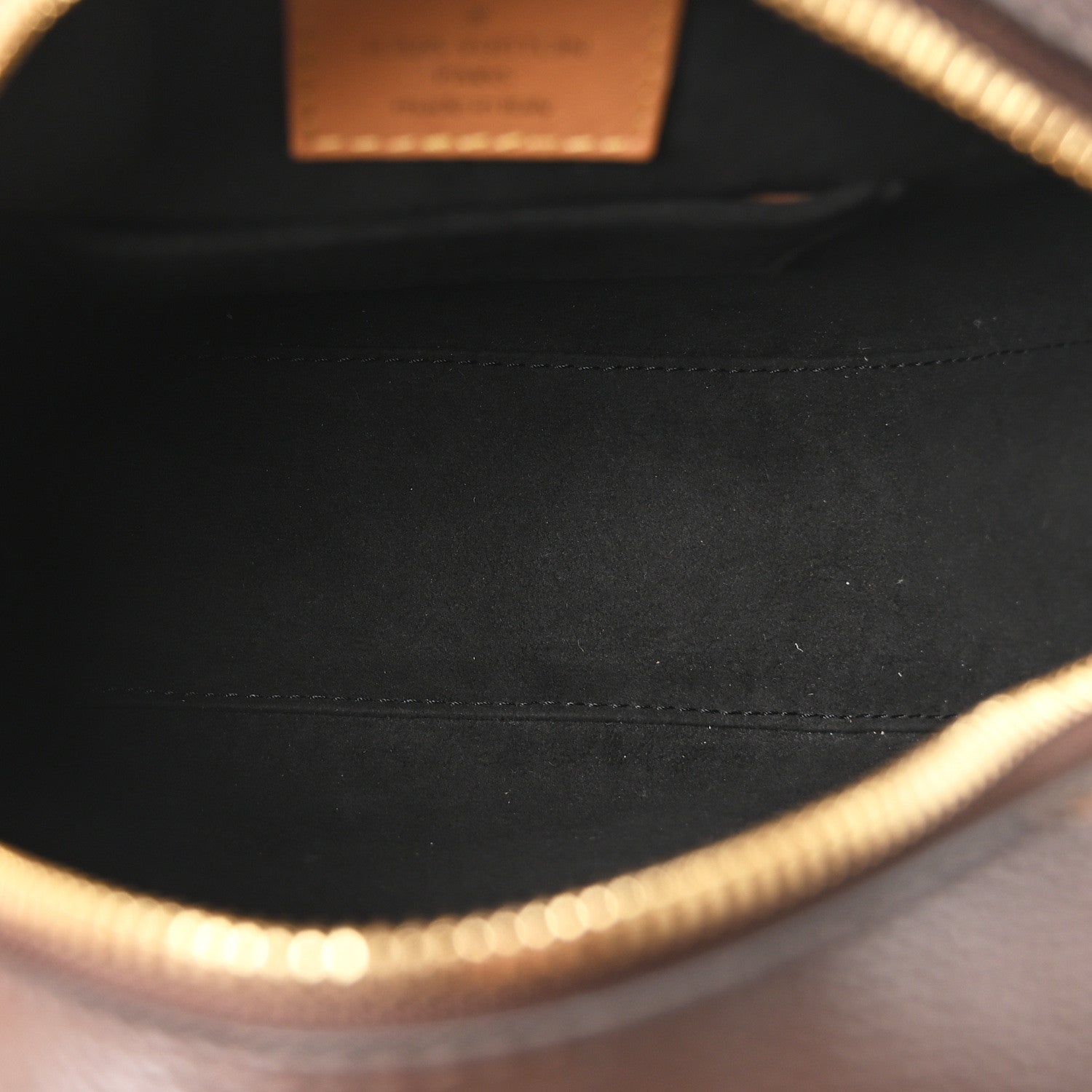 Louis Vuitton Reverse Monogram Giant Boite Chapeau Souple 5 of 9