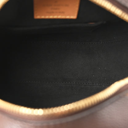 Louis Vuitton Reverse Monogram Giant Boite Chapeau Souple 5 of 9