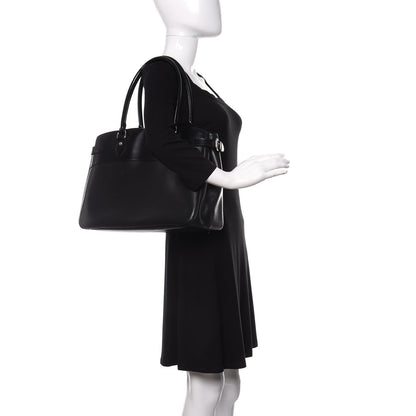 Louis Vuitton Epi Passy GM Black 2 of 11