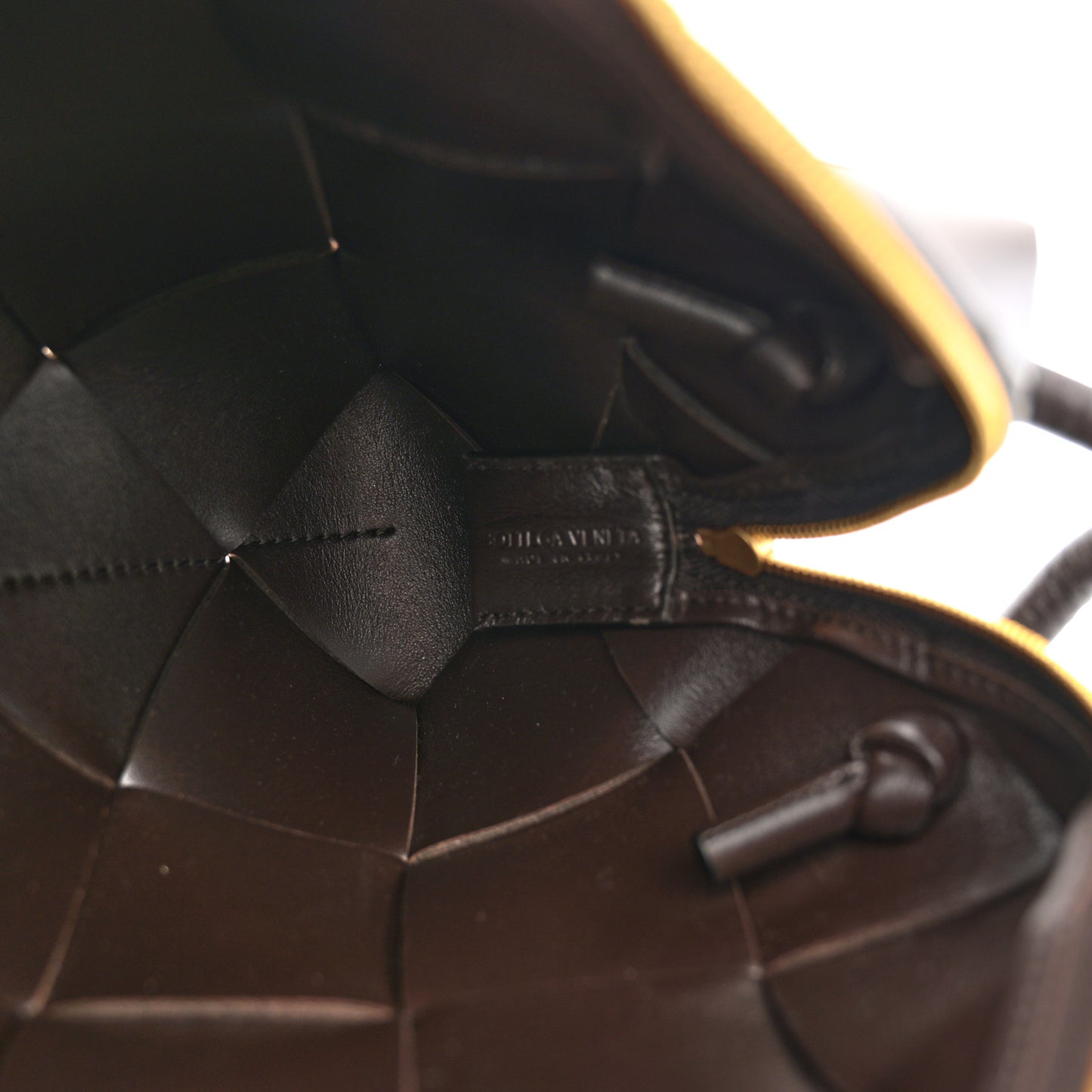 Lambskin Maxi Intrecciato Small Cassette Camera Bag Fondant