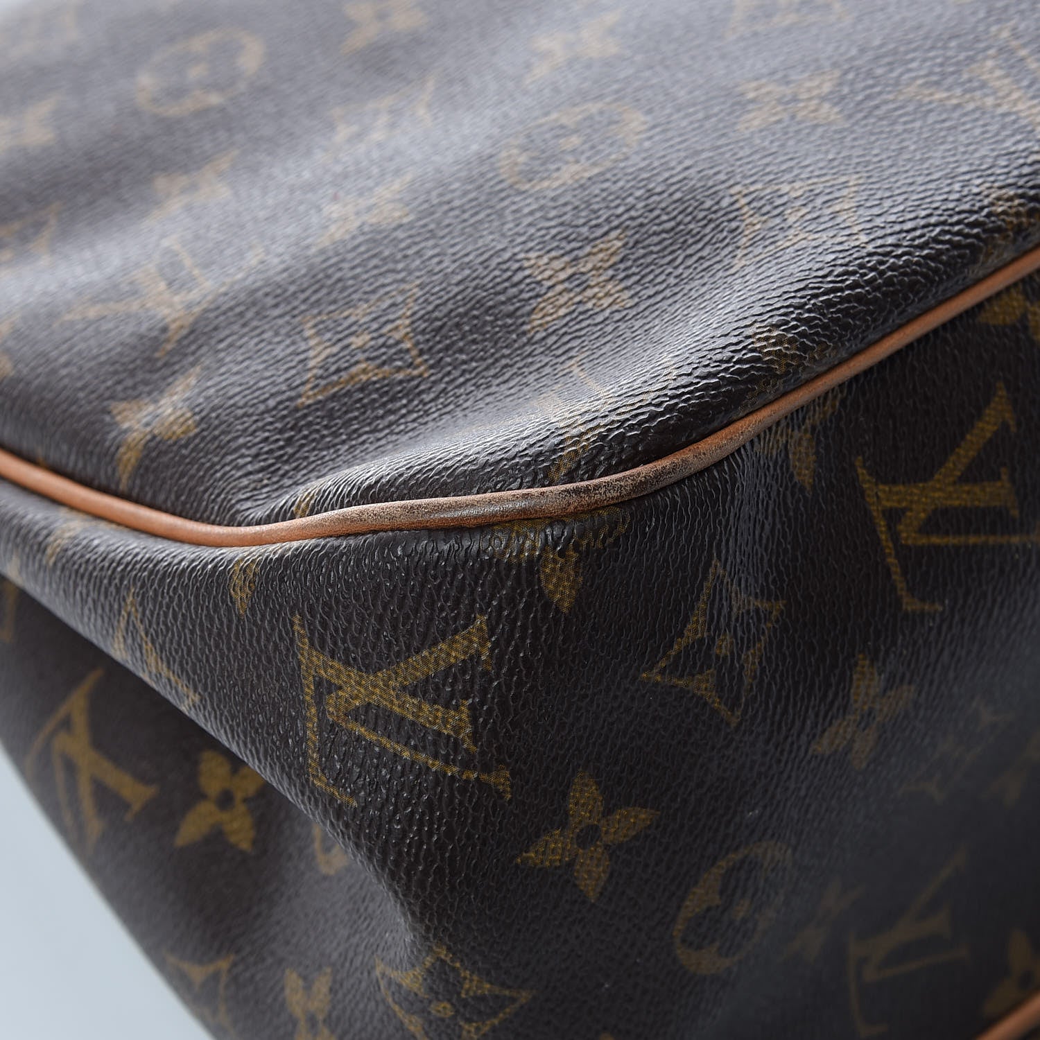 Louis Vuitton Monogram Batignolles Horizontal 26 of 26