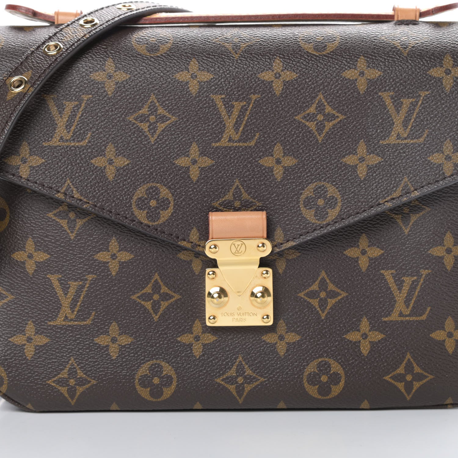 Louis Vuitton Monogram Pochette Metis 8 of 11