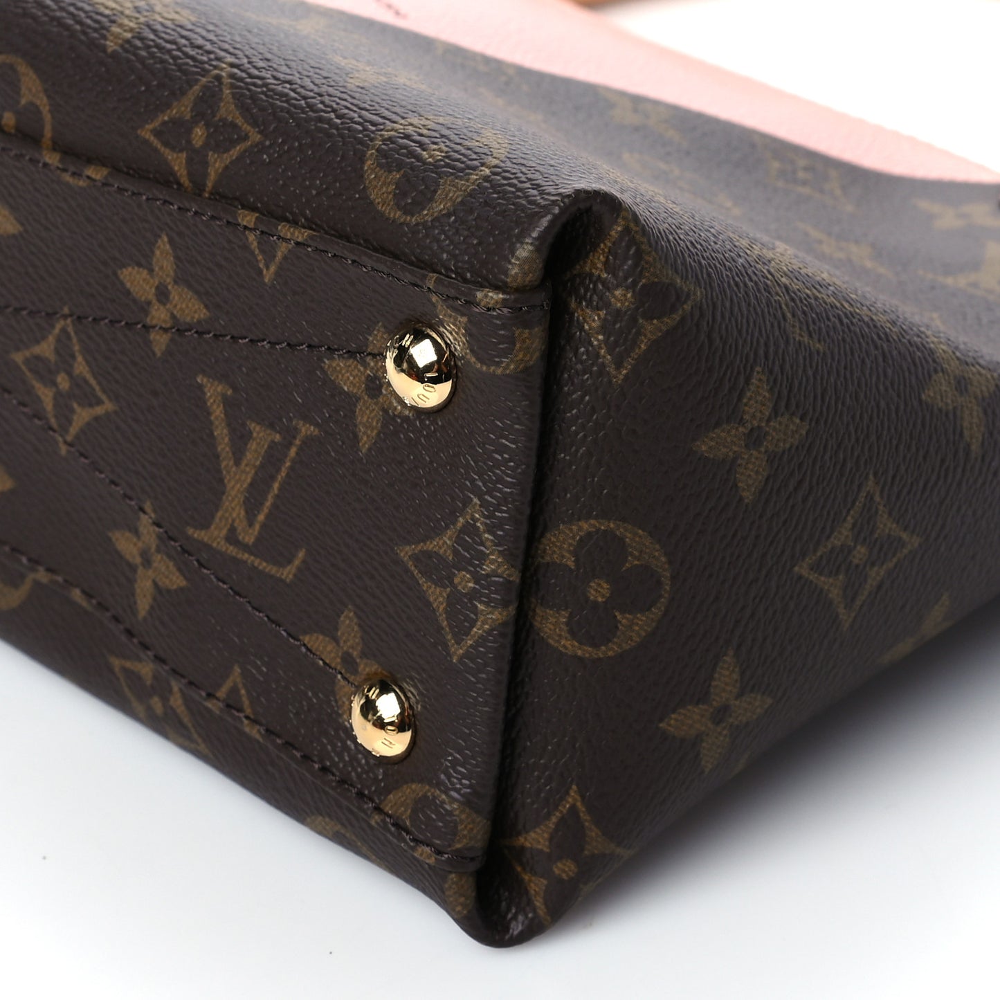 Monogram V Tote BB Rose Poudre