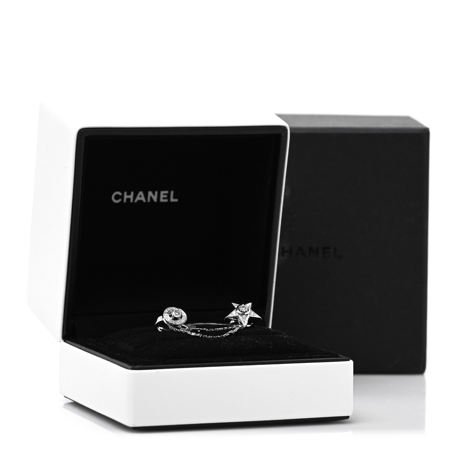 Chanel 18K White Gold Diamond Comete 1932 Ear Cuff 4 of 4
